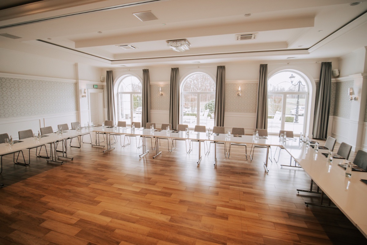 Sala szkoleniowa w układzie podkowy - Hotel Toscania