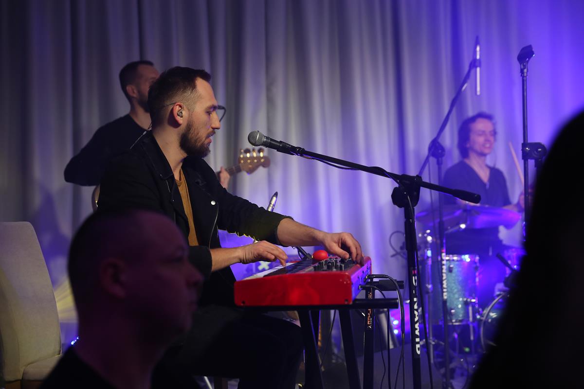 Mateusz Ziółko - Konzert im Hotel Toscania (Foto 11 von 16)