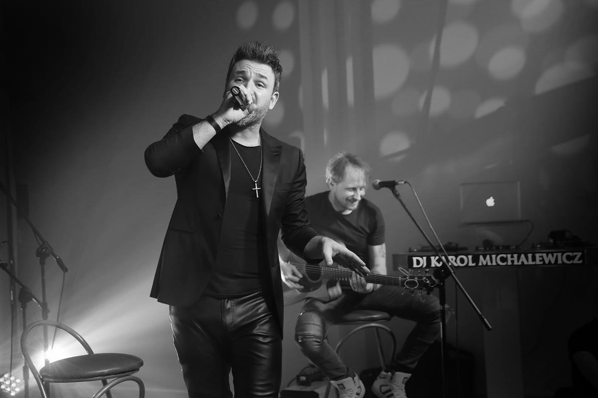 Mateusz Ziółko - Konzert im Hotel Toscania (Foto 13 von 16)