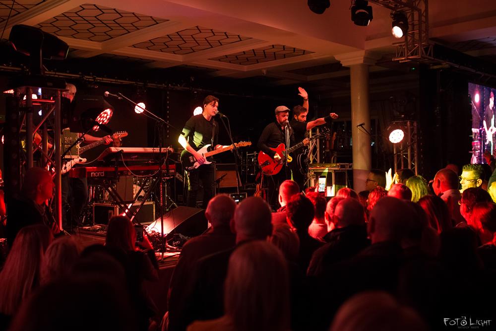 Wilki i Myslovitz - Konzert im Hotel Toscania (Foto 1 von 79)