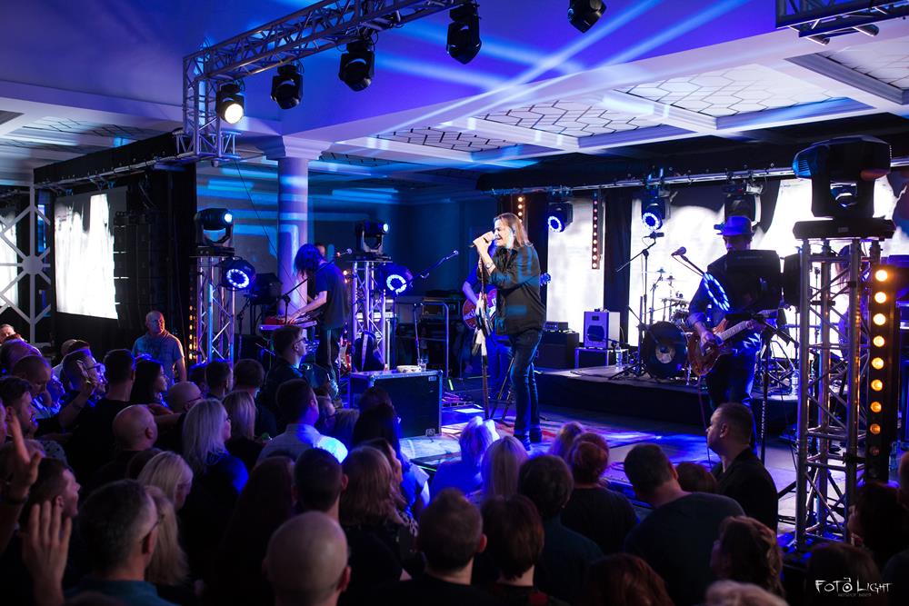 Wilki i Myslovitz - Konzert im Hotel Toscania (Foto 31 von 79)